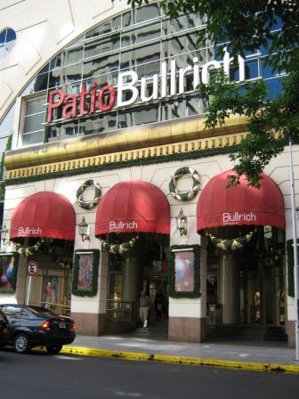 Shopping Patio Bullrich